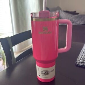 STANLEY Limited Edition Pink Parade 40oz Tumbler AUTHENTIC NEW